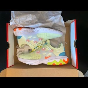 Boy’s Size 7Y Nike React Presto(GS)